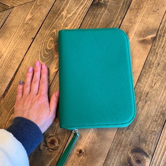 Marc Jacobs Mini iPad Case - Picture 6 of 6